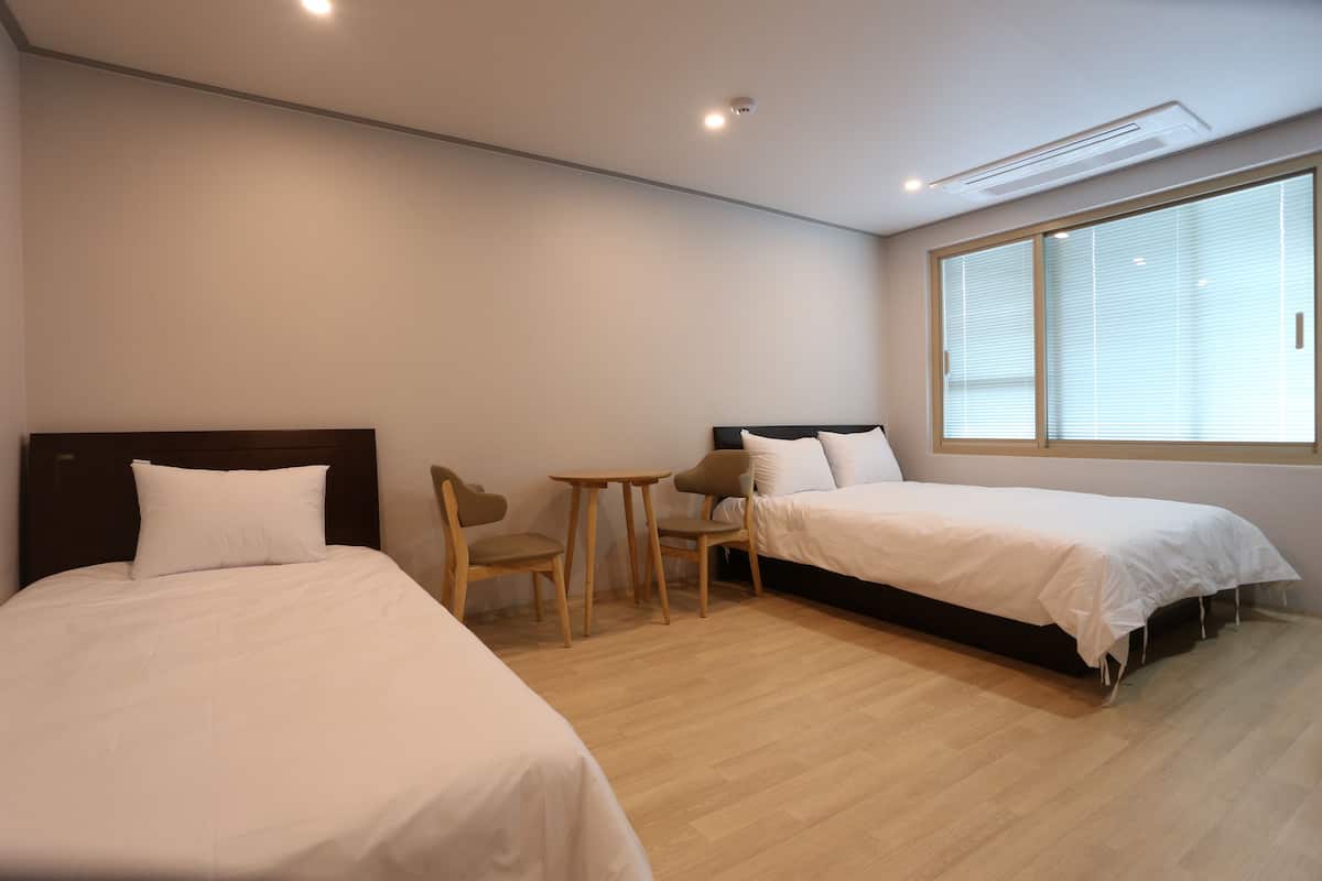 Standard Twin Room | Free WiFi