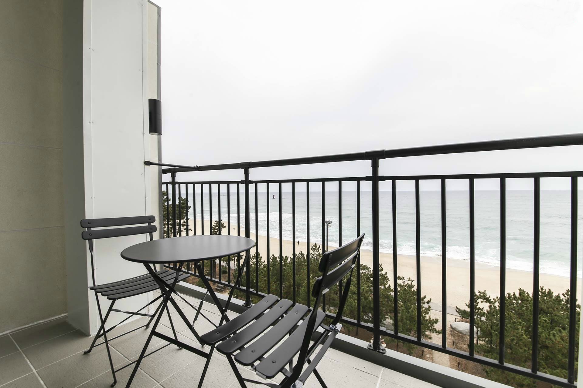 Deluxe Double Room, Ocean View | Balcony