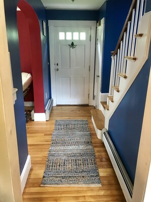 Interior - Classy AF Home Steps from Colby and Trails (Oakland)