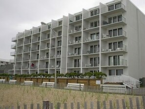 Exterior - Edgewater House - Ocean Front Units With Spectacular Views! (Rehoboth Beach)