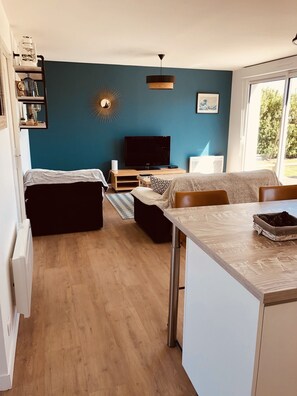 3 Schlafzimmer, Bügeleisen/Bügelbrett, Bettwäsche