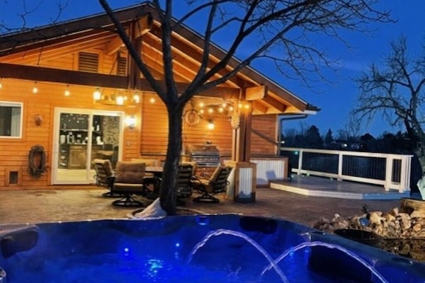 Bañera de hidromasaje al aire libre