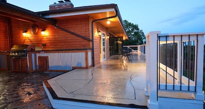 Komplett renoviertes, atemberaubendes Broadmoor-Haus