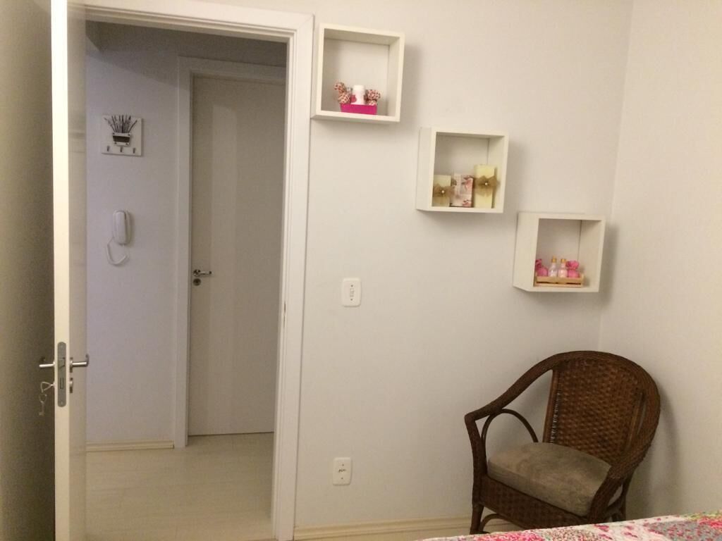 3 dormitorios, tabla de planchar con plancha, wifi y ropa de cama