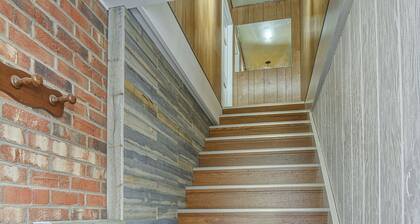 In the Heart of Johnson City -less than 1 mile from ETSU