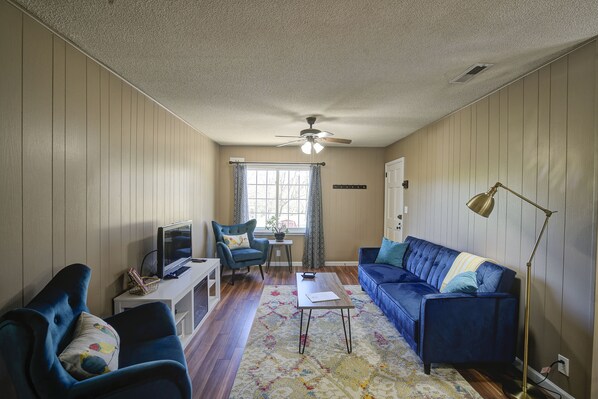 Smart TV, video games, DVD player, books