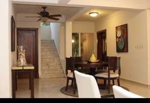 Traditional Villa, 5 Bedrooms, Accessible, Private Pool | Living area | 42-inch LCD TV with satellite channels, TV - Villa en Guavaberry (Guayacanes)