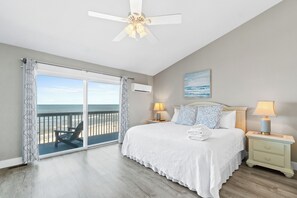 3 bedrooms, iron/ironing board, travel crib, WiFi - Direct Beachfront, gorgeous sunsets, gated community, north Cape near state park (Port St. Joe)