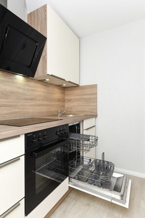 Kühlschrank, Mikrowelle