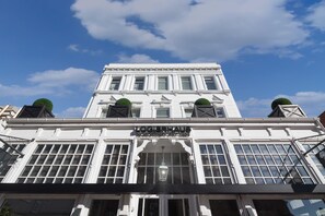 Niet-geclassificeerde afbeelding, 4 van 12, knop