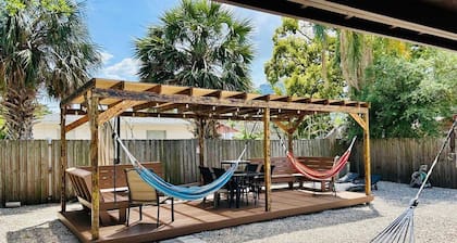 Experience the passion of hospitality, cleaning, and good location!