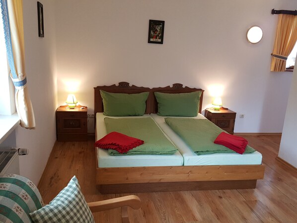 1 bedroom, Internet, bed sheets