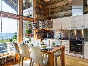 雪櫃、微波爐、洗碗機、廚房用具/餐具/器皿