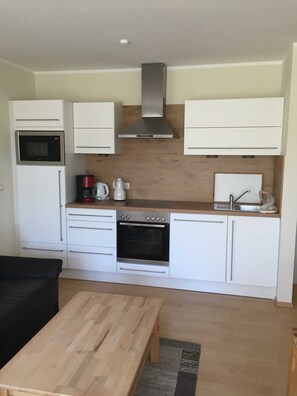 Fridge, oven, dishwasher