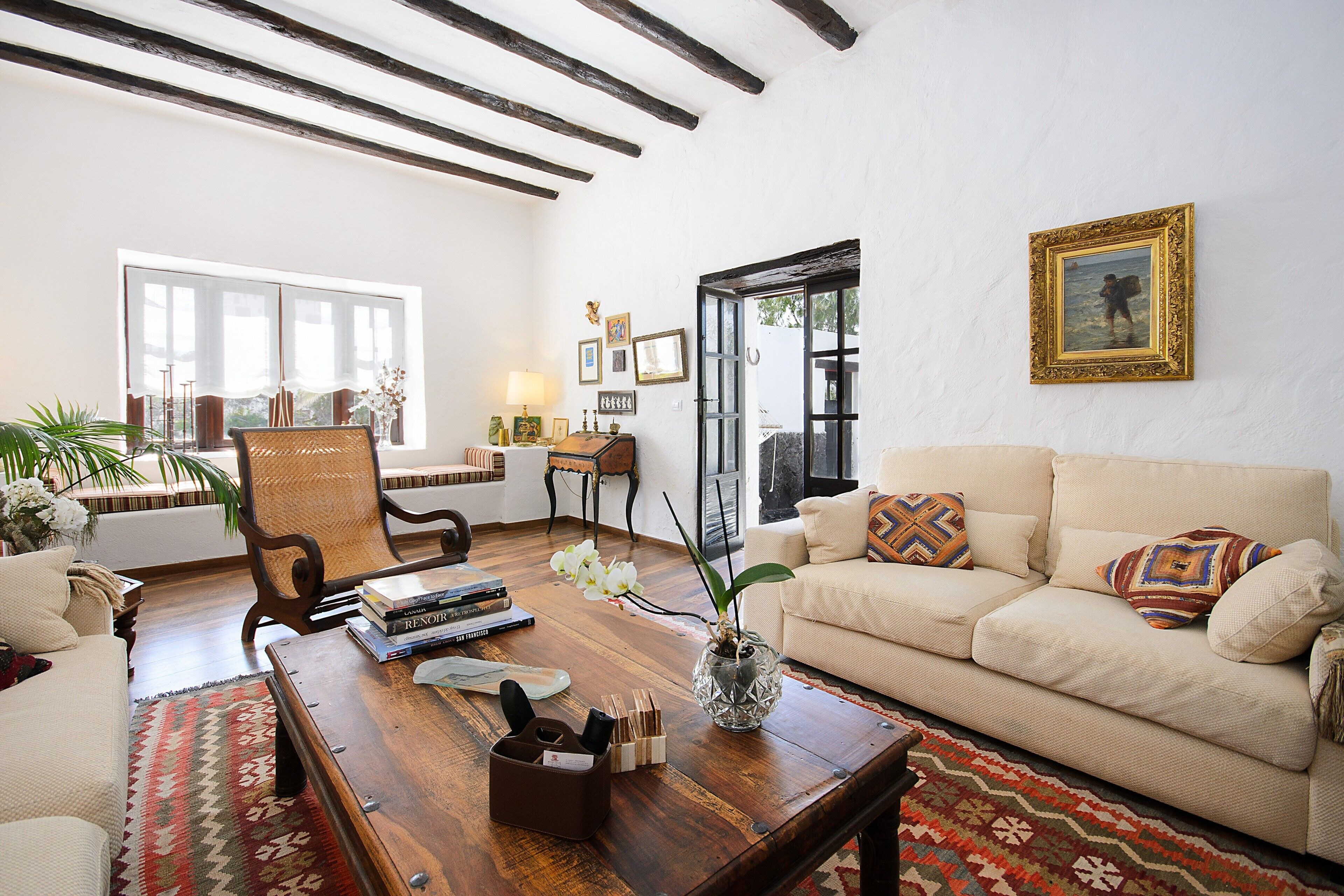 Télévision, chaîne hi-fi