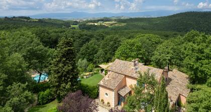 Elegant 7 BDR Villa with pool_Oasis of peace in Tuscany_Chef available