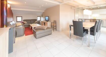 Polderhuis 78 parking and shared pool by Interhome