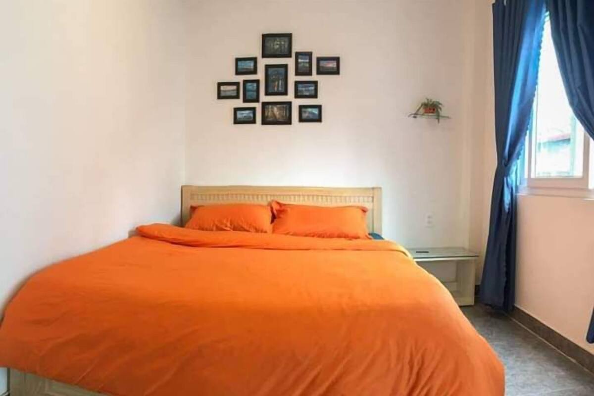 Basic Double Room | WiFi (free), bed sheets