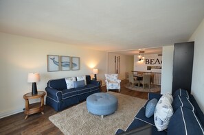TV - Edgewater House - Ocean Front Units With Spectacular Views! (Rehoboth Beach)