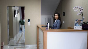 Lobby - Salam Baku Hotel (Baku)