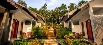 Singgahan Bungalow by ecommerceloka