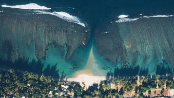 Sun loungers, beach towels