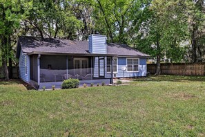 Exterior - Pet-Friendly Amelia Island Home ~ 1 Mi to Beach! (Fernandina Beach)