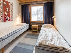 2 bedrooms