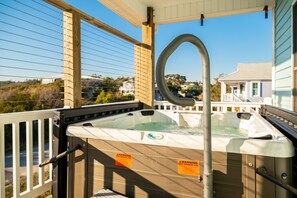 室外 SPA 浴池