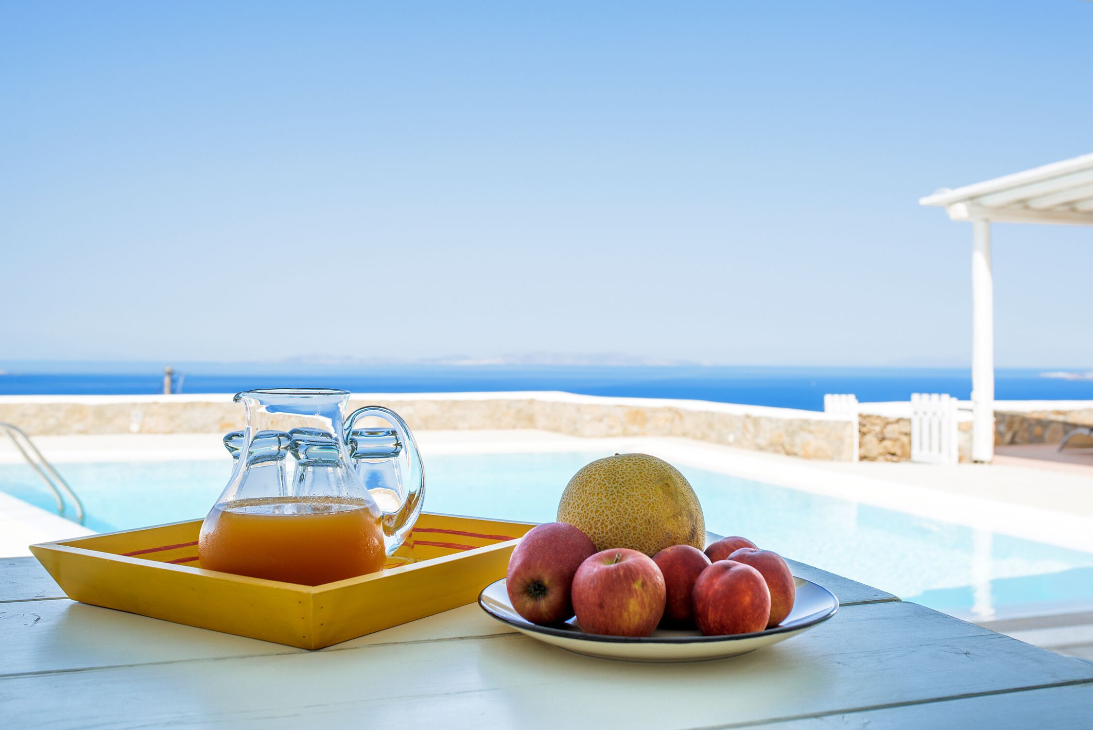 Infinity-Pool, Liegestühle