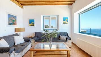 TV, fireplace, DVD player, stereo