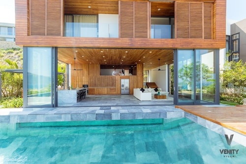 Venity Chill - Timber SeaView Villa