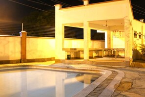 Pool - David's palace home @ (Nairobi)