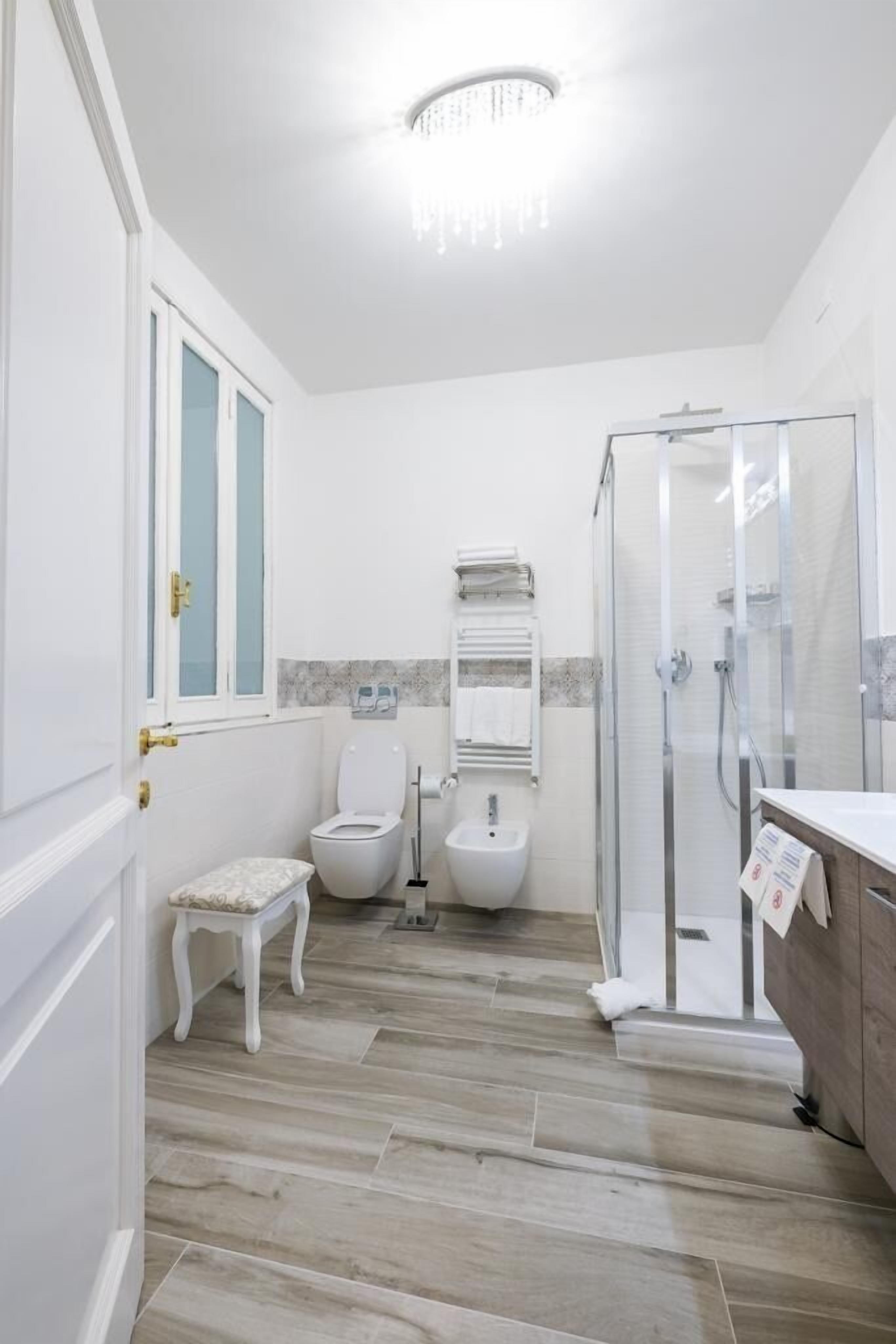 Photo - B&B Kingsman