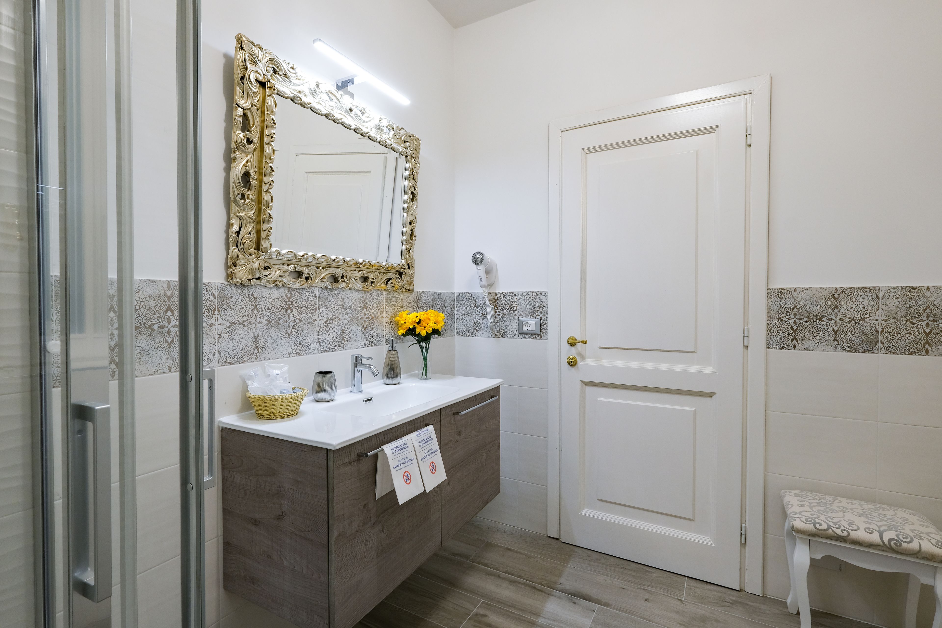 Photo - B&B Kingsman