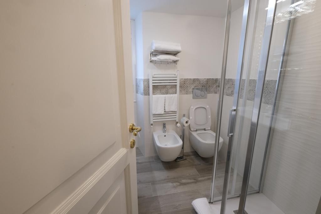 Photo - B&B Kingsman