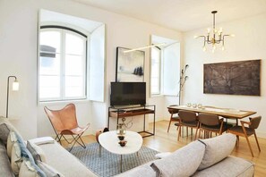 Fernseher