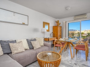 TV - Angel Blanco by Interhome (Mijas Costa)