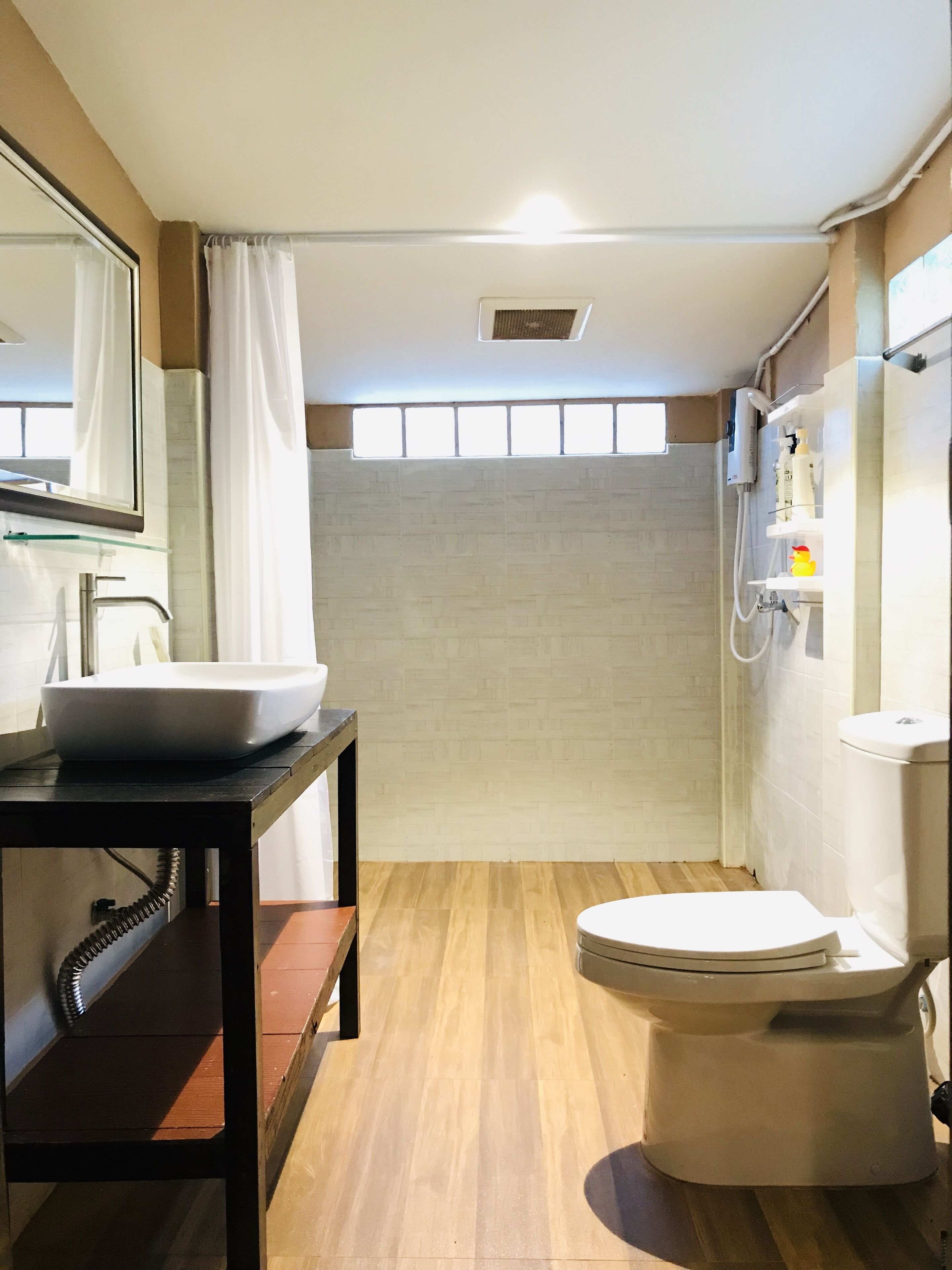 Tripla Standard | Bagno | Doccia, set di cortesia gratuito, asciugacapelli, asciugamani