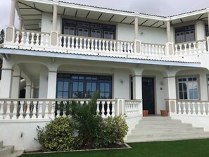 Fachada del alojamiento