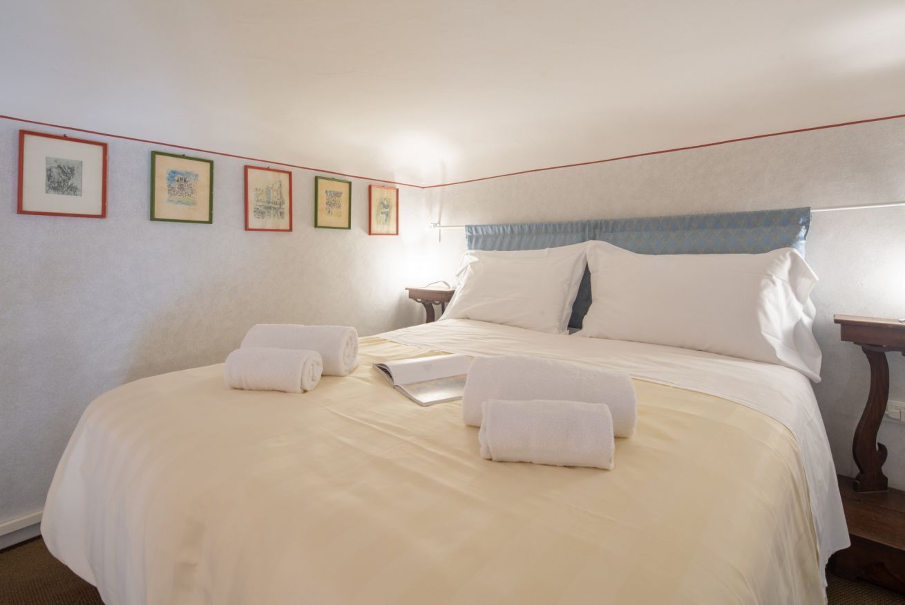 1 camera, ferro/asse da stiro, Wi-Fi, lenzuola