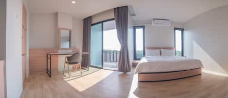 Estúdio superior | Escrivaninha, espaço de trabalho para notebook, Wi-Fi de cortesia