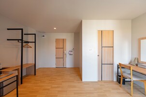 Estudio estándar (Double Bed) | Escritorio, espacio para trabajar con un portátil, wifi gratis