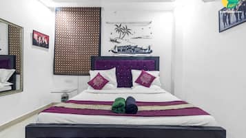 6 bedrooms, iron/ironing board, free WiFi, bed sheets