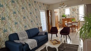 تلفزيون، كُتُب