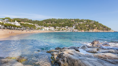 1CLIP H2 - 2 Bedrooms apartment located only 500m from the beach of Llafranc.