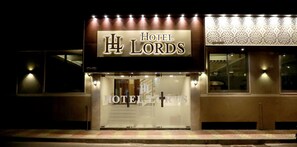 Front of property - Hotel Lords Mumbai (Mumbai)