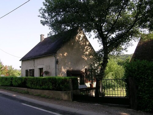Maison avec jardin, idéal famille, à Bransat