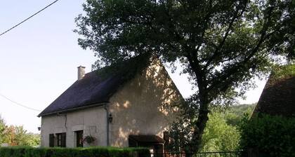 Maison avec jardin, idéal famille, à Bransat