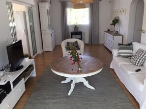 TV, DVD player, stereo